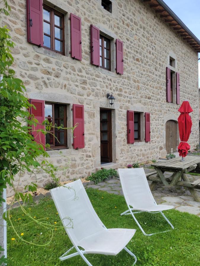 Se Reconnecter A La Nature Au Gite 3 Etoiles De Montager A Saint Andre De Chalencon エクステリア 写真