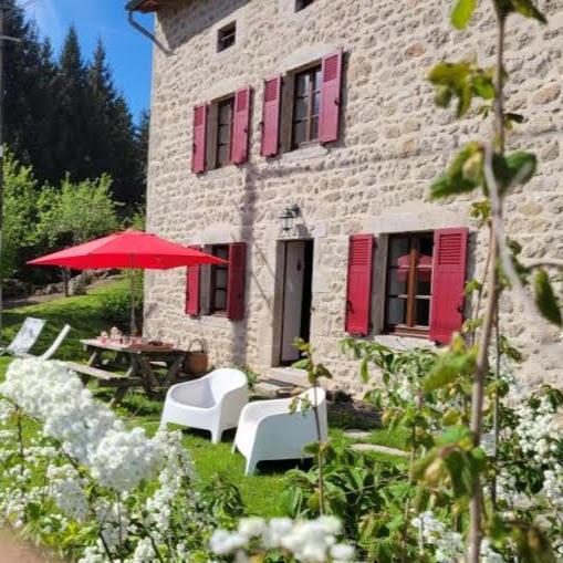 Se Reconnecter A La Nature Au Gite 3 Etoiles De Montager A Saint Andre De Chalencon エクステリア 写真
