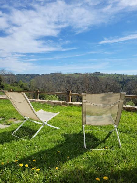 Se Reconnecter A La Nature Au Gite 3 Etoiles De Montager A Saint Andre De Chalencon エクステリア 写真