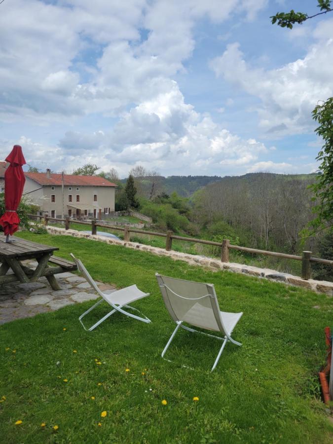 Se Reconnecter A La Nature Au Gite 3 Etoiles De Montager A Saint Andre De Chalencon エクステリア 写真