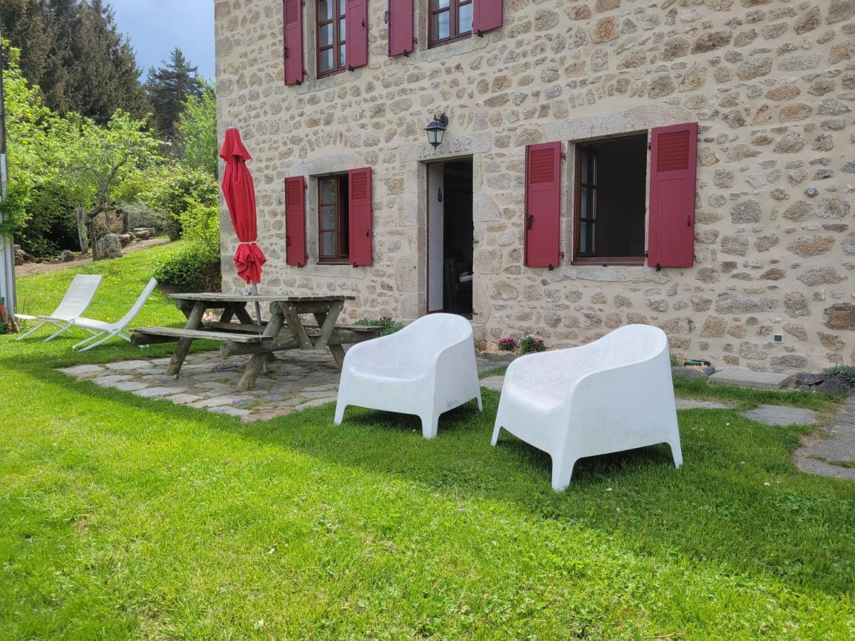 Se Reconnecter A La Nature Au Gite 3 Etoiles De Montager A Saint Andre De Chalencon エクステリア 写真