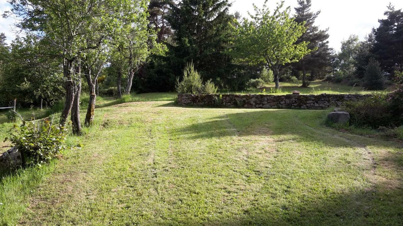 Se Reconnecter A La Nature Au Gite 3 Etoiles De Montager A Saint Andre De Chalencon エクステリア 写真